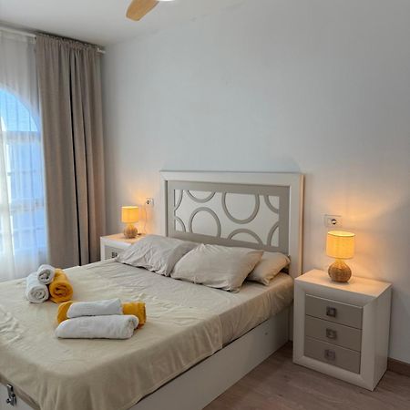 Seaside Paradise - 2 Bedroom Apartment With Ocean Views & Air Conditioning In Playa San Juan Extérieur photo