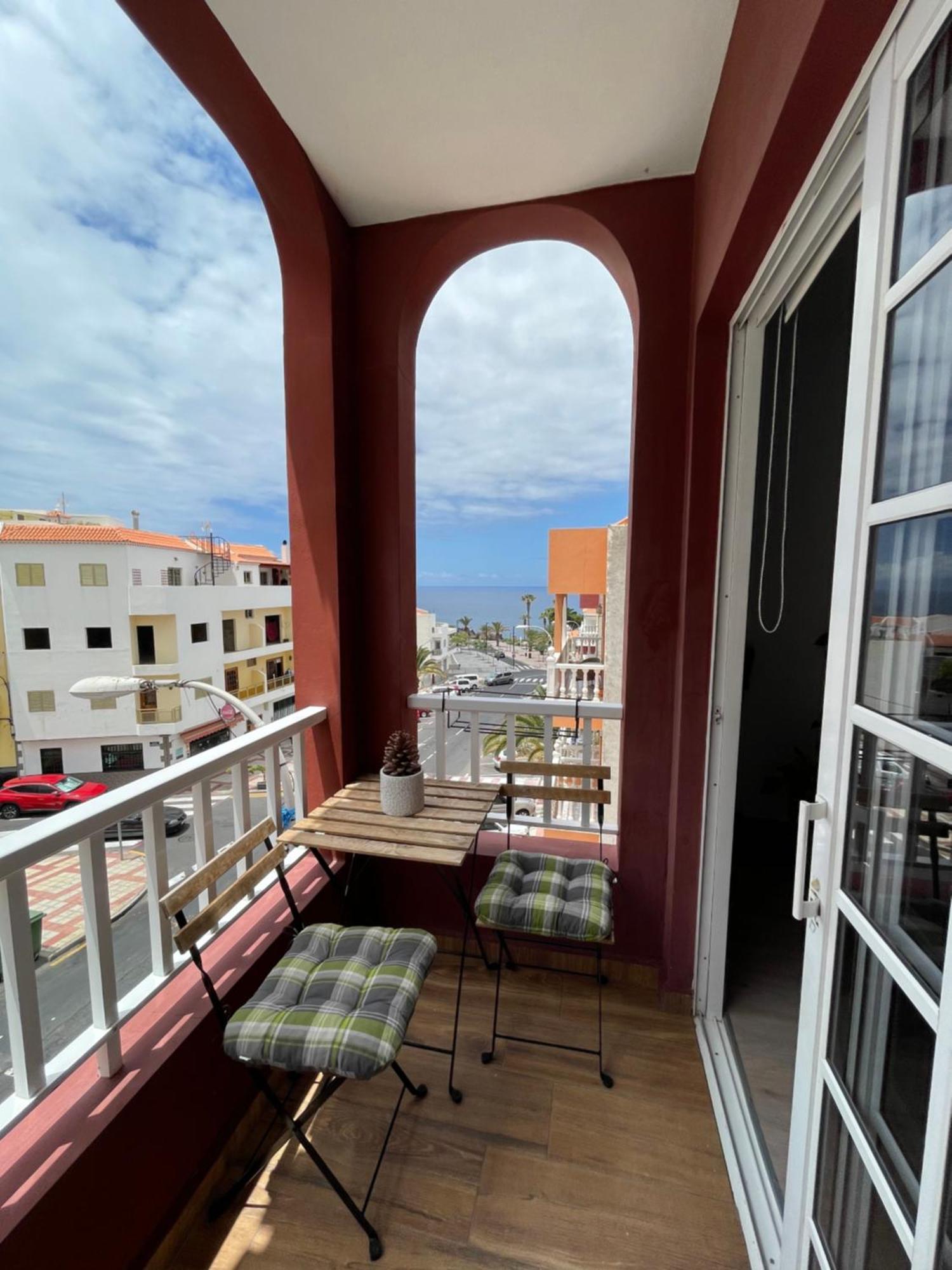Seaside Paradise - 2 Bedroom Apartment With Ocean Views & Air Conditioning In Playa San Juan Extérieur photo