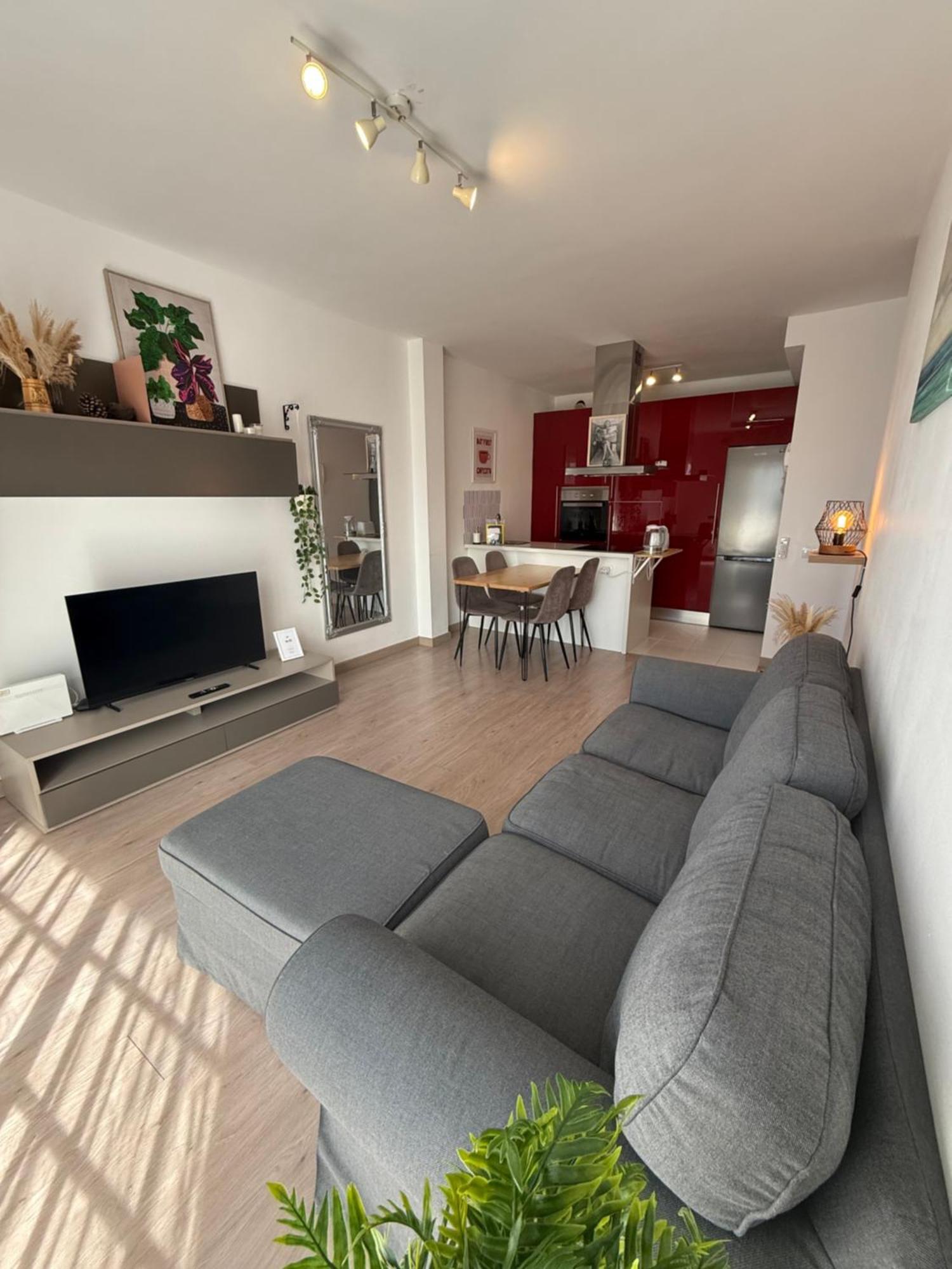 Seaside Paradise - 2 Bedroom Apartment With Ocean Views & Air Conditioning In Playa San Juan Extérieur photo