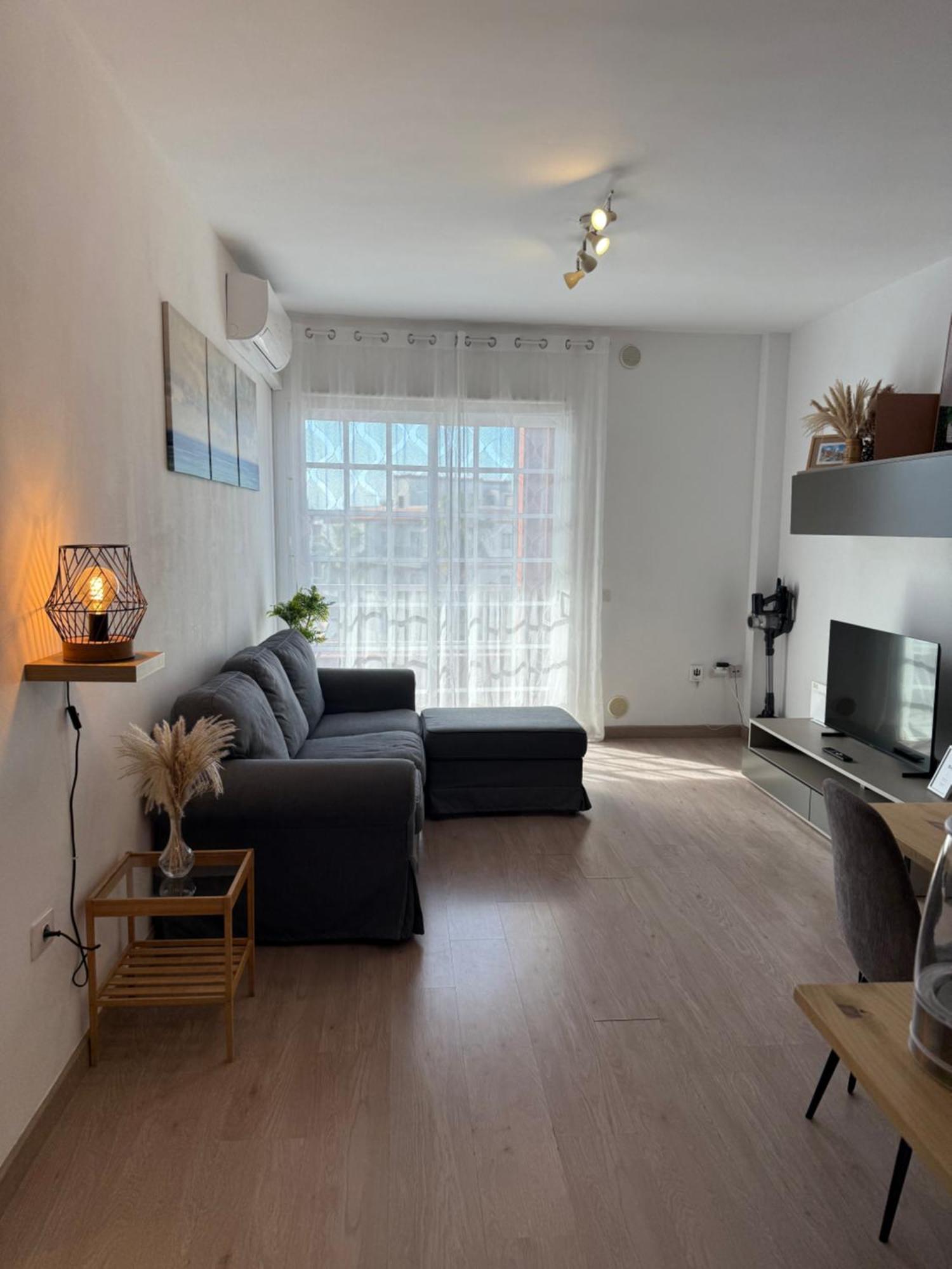 Seaside Paradise - 2 Bedroom Apartment With Ocean Views & Air Conditioning In Playa San Juan Extérieur photo